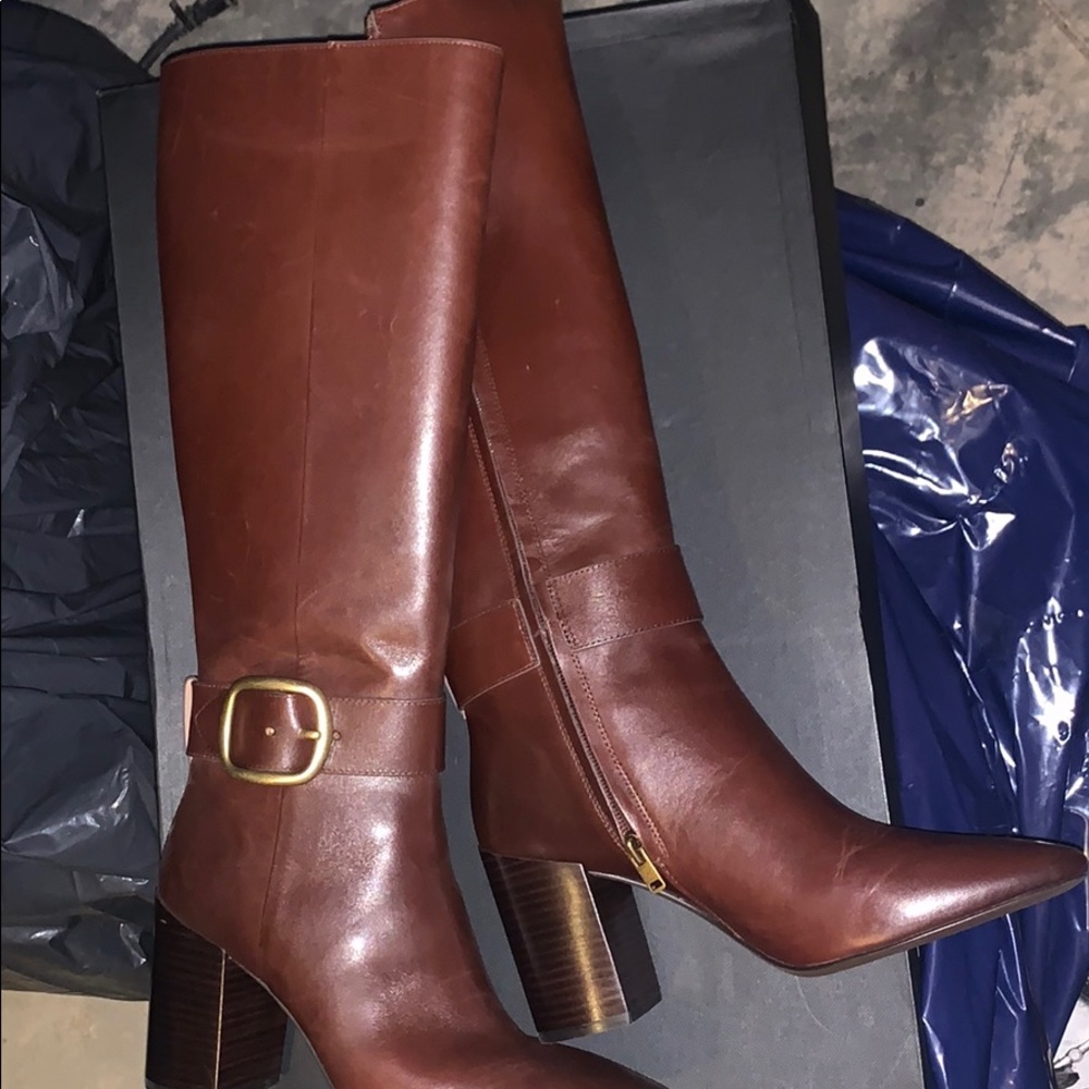 Coach brown women boots 9.5 new. - Picture 2 of 2